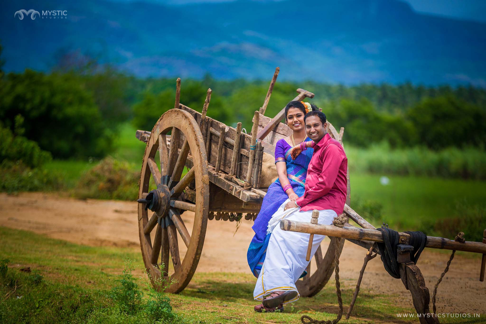 Tamilnadu Village Couple Sex - Village Concept Couple Shoot | Vijay & Prashipa - MysticStudios