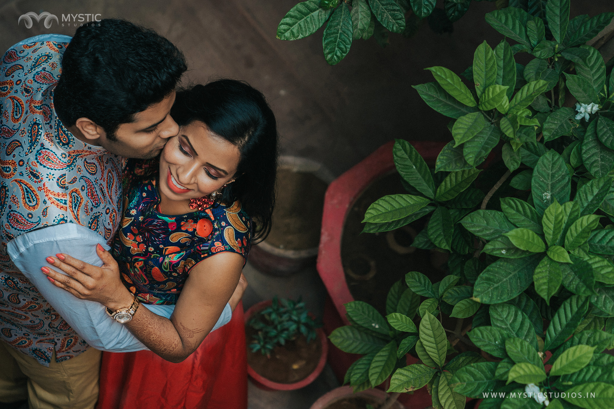 Best Indian Wedding Photography Poses to Try for Your Wedding - The Wedding  Inc