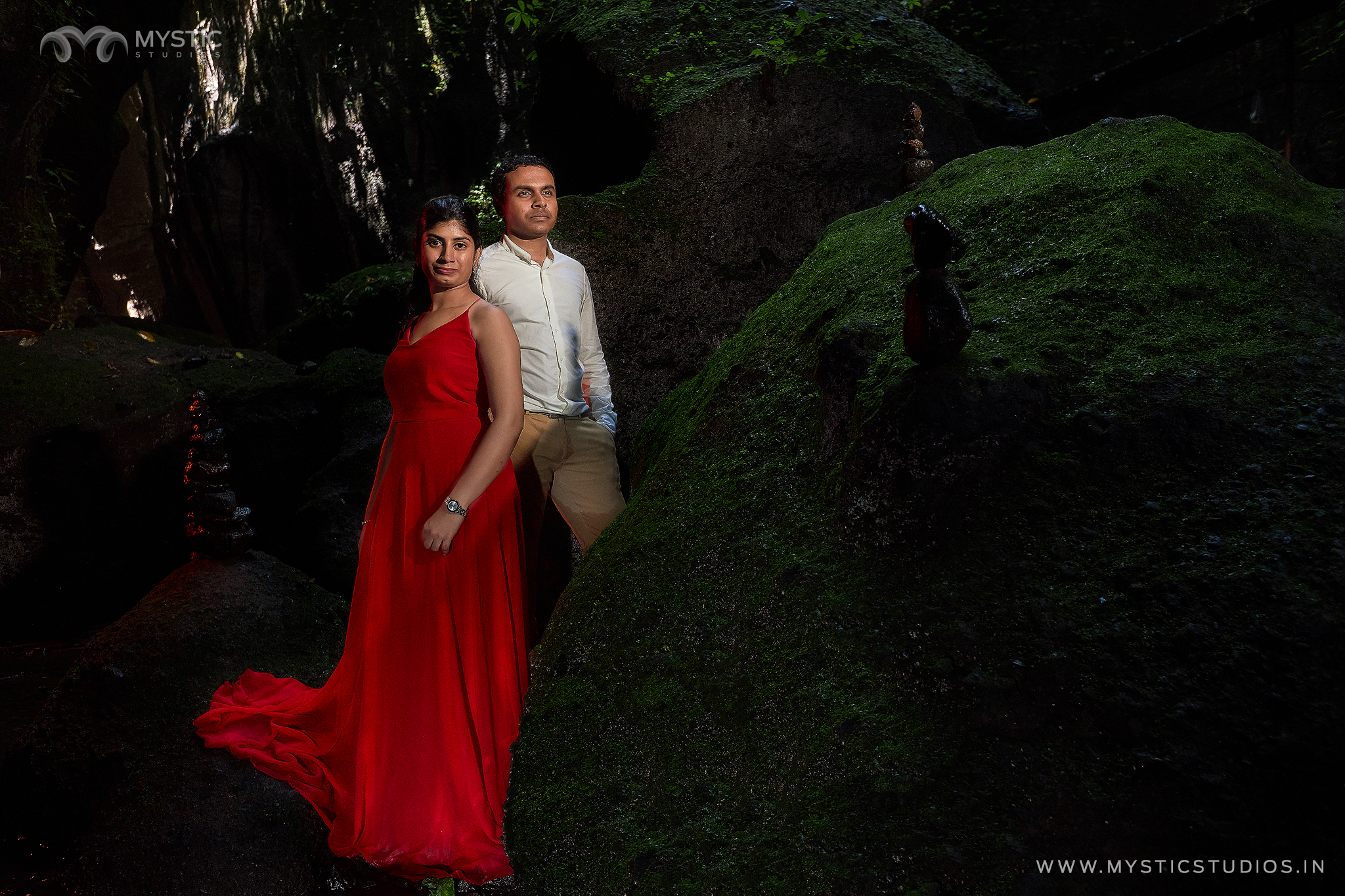 Kerala couple photoshoot| 'Impossible to not be clothed': Kerala couple  responds to trolls on post-wedding photoshoot | Trending & Viral News