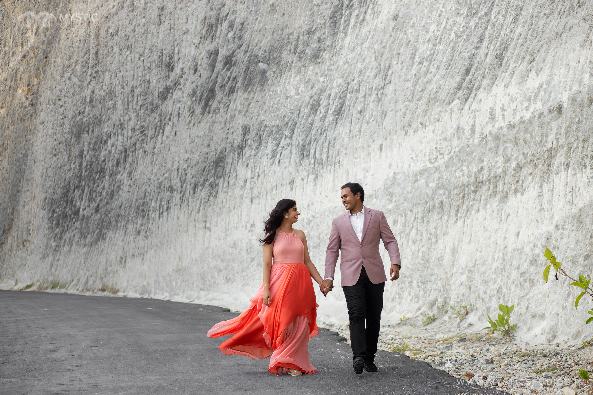 Beautiful Bali Post Wedding Shoot - MysticStudios