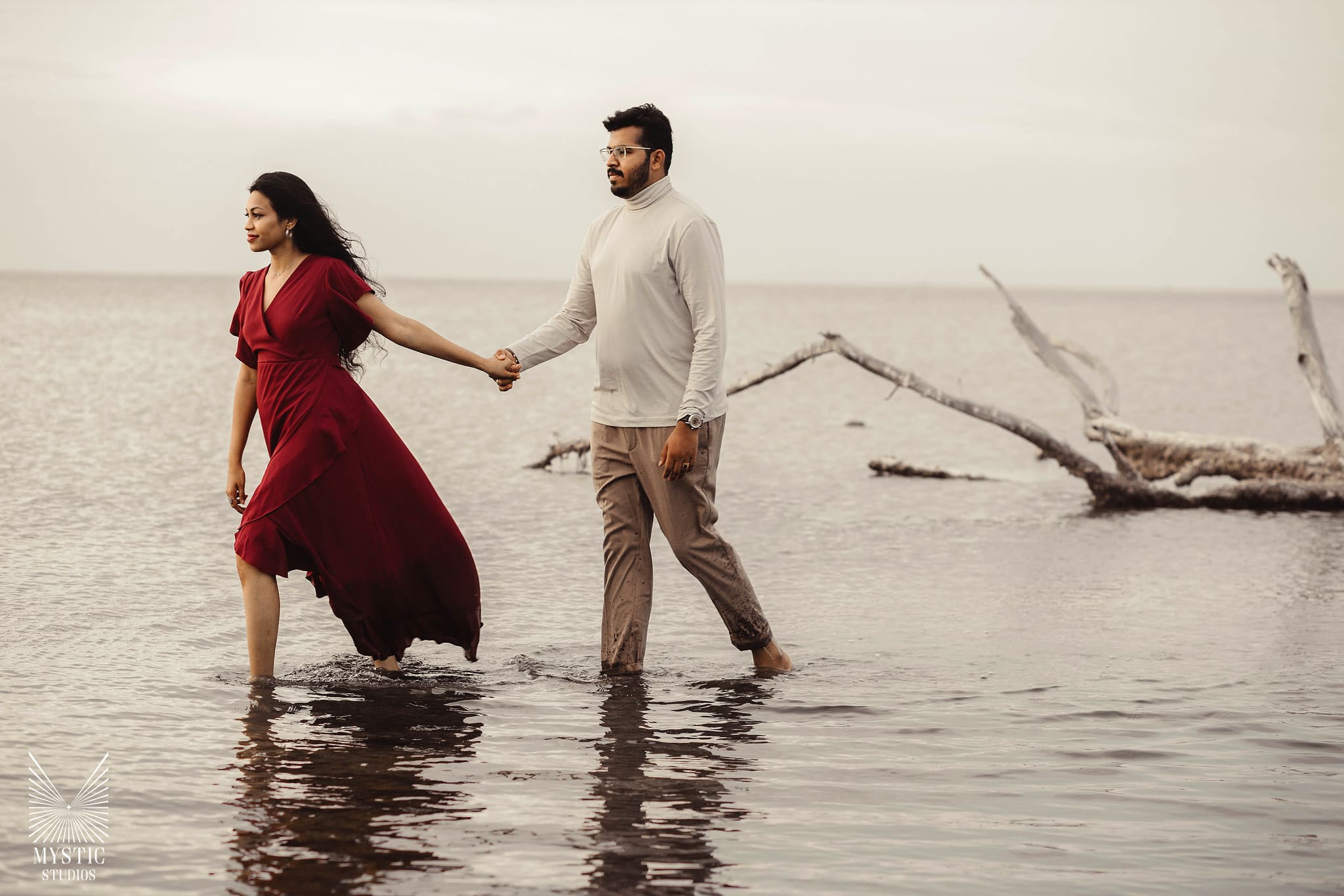 What Are The Best 20 Pre-Wedding Shoot Dresses - Video Tailor - VideoTailor