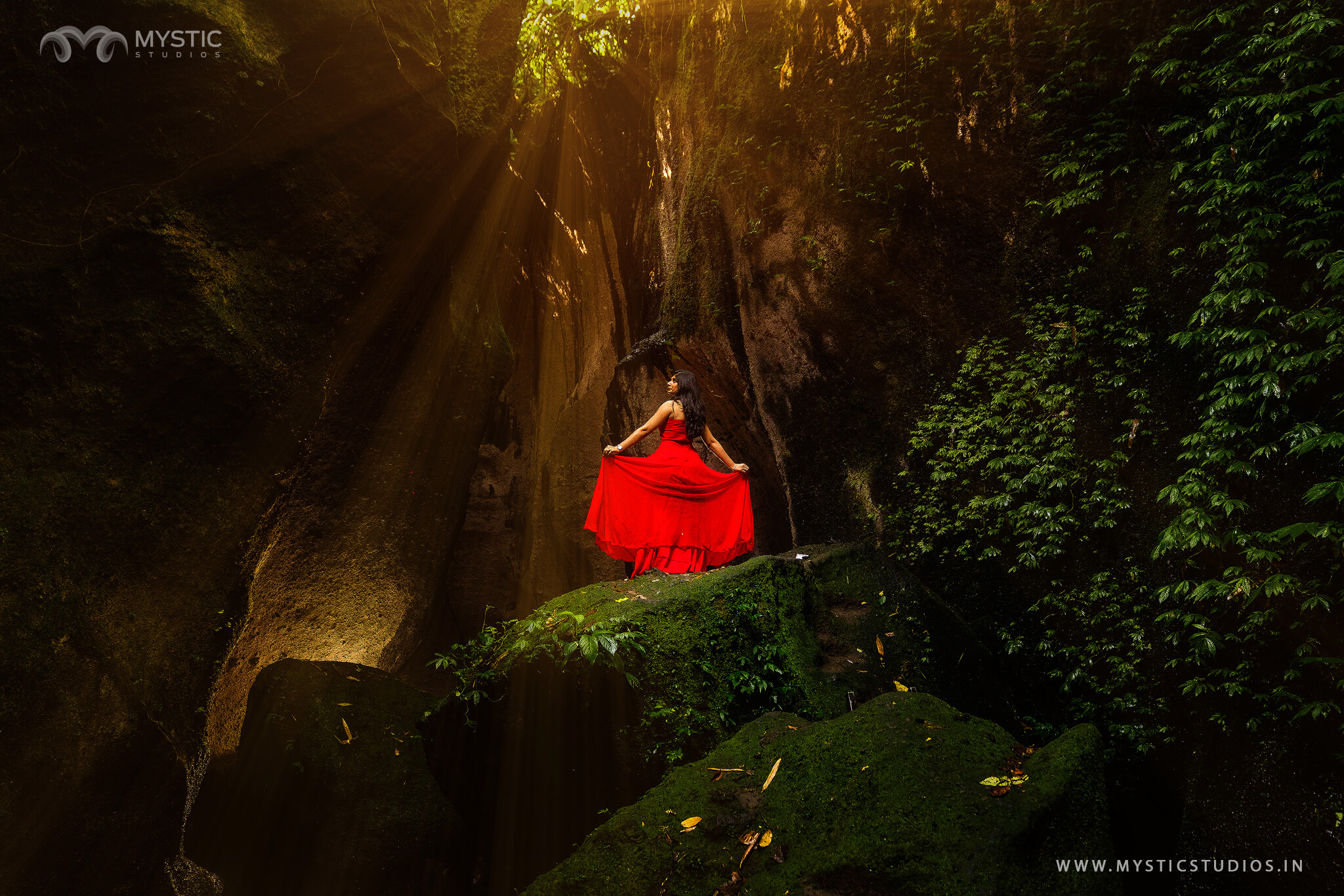 CREATIVE_POST_WEDDING_SHOOT_BALI0545_1