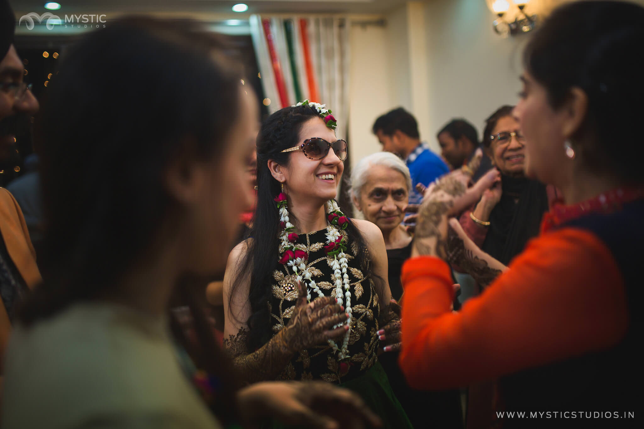 Candid-Delhi-destination-punjabi-Wedding-15