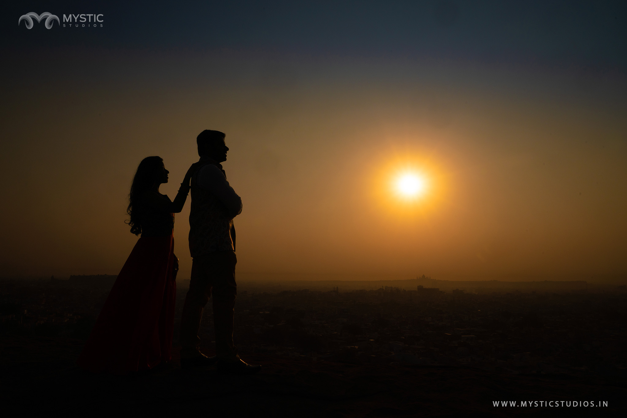 JODHPUR_CREATIVE_COUPLE_PRE_WEDDING_PHOTO_SHOOT_MYSTIC_STUDIOS-39