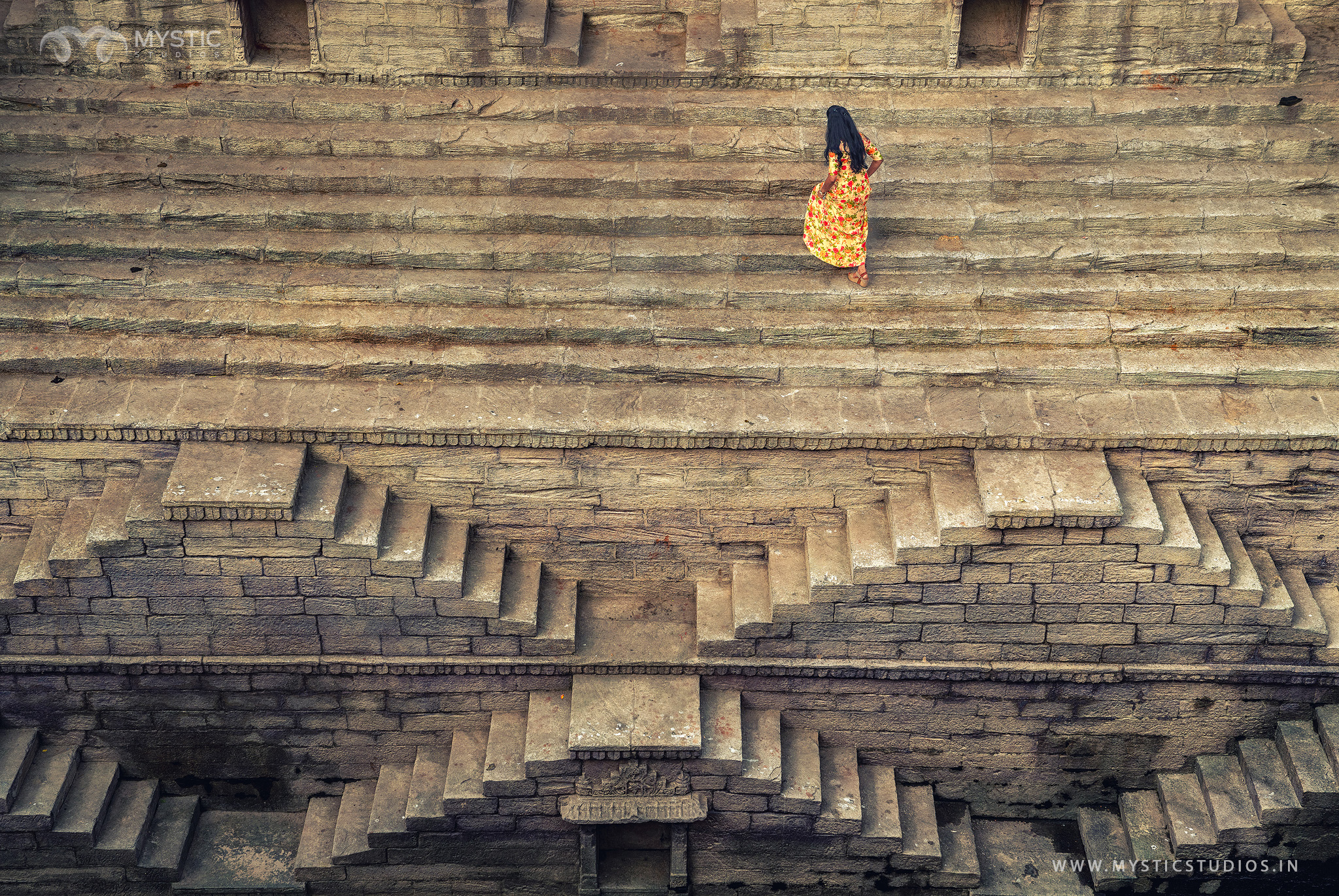JODHPUR_CREATIVE_COUPLE_PRE_WEDDING_PHOTO_SHOOT_MYSTIC_STUDIOS-54