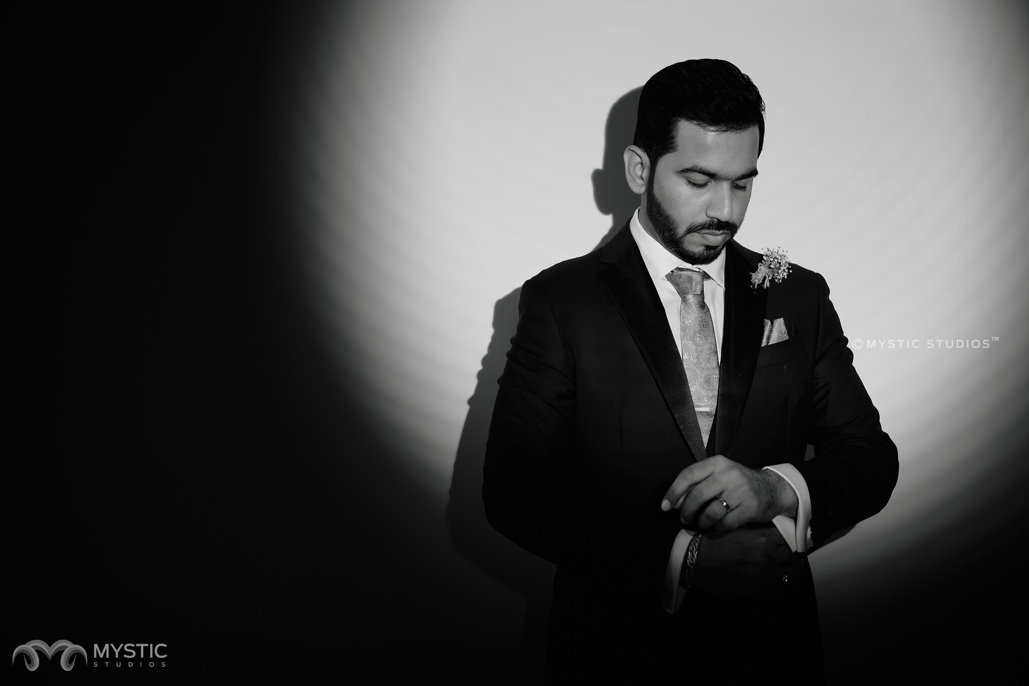 Karthik-Swetha-mystic-studios-home-wedding-4-reception-50