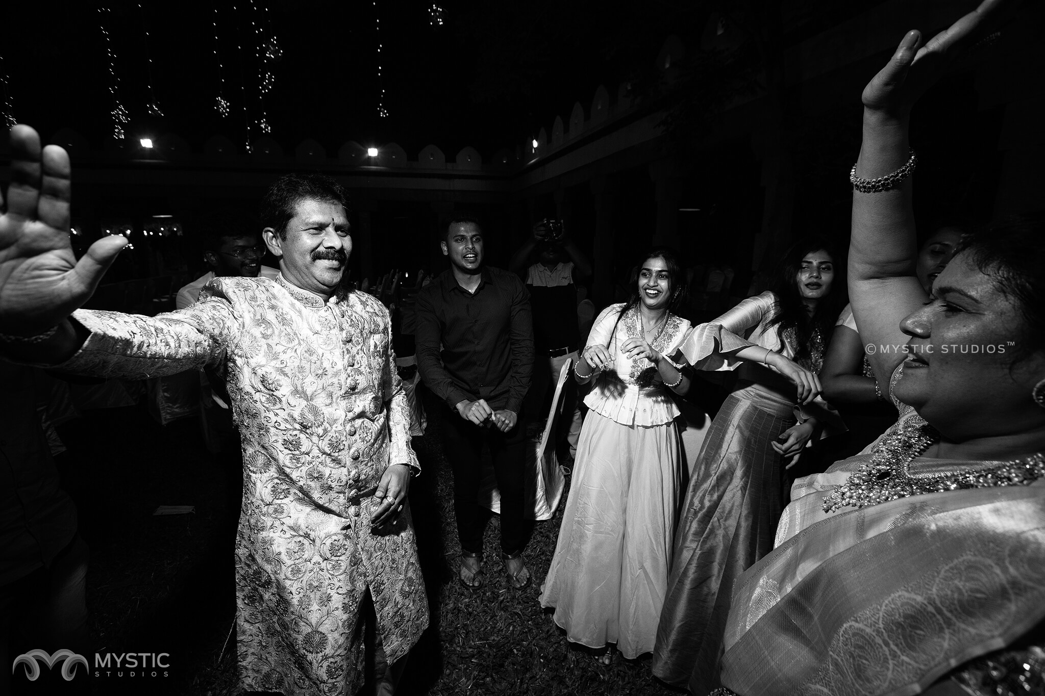 Myvillage-resort-anaikatti-coimbatore-engagement-mystic-studios-39