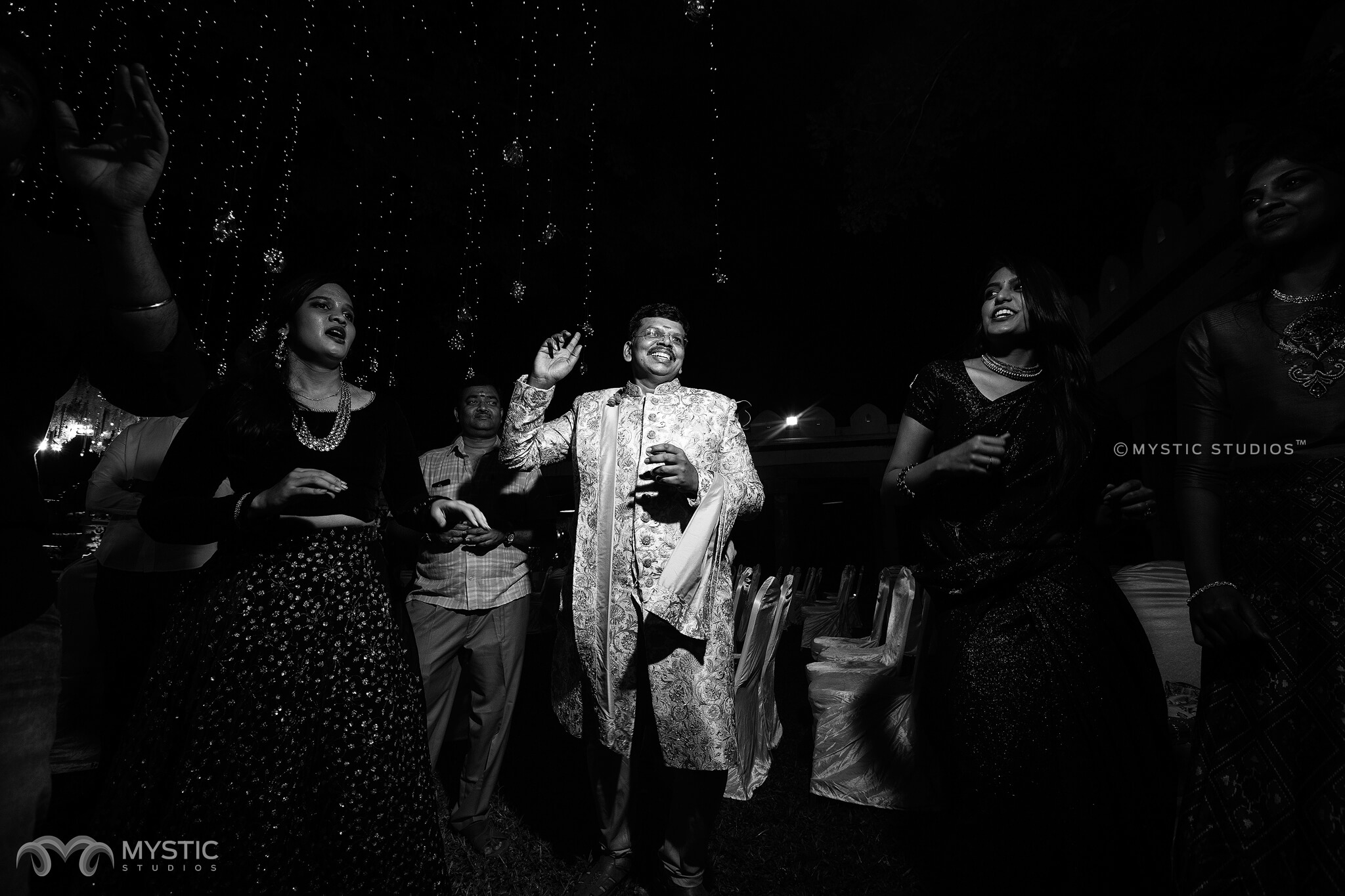 Myvillage-resort-anaikatti-coimbatore-engagement-mystic-studios-41