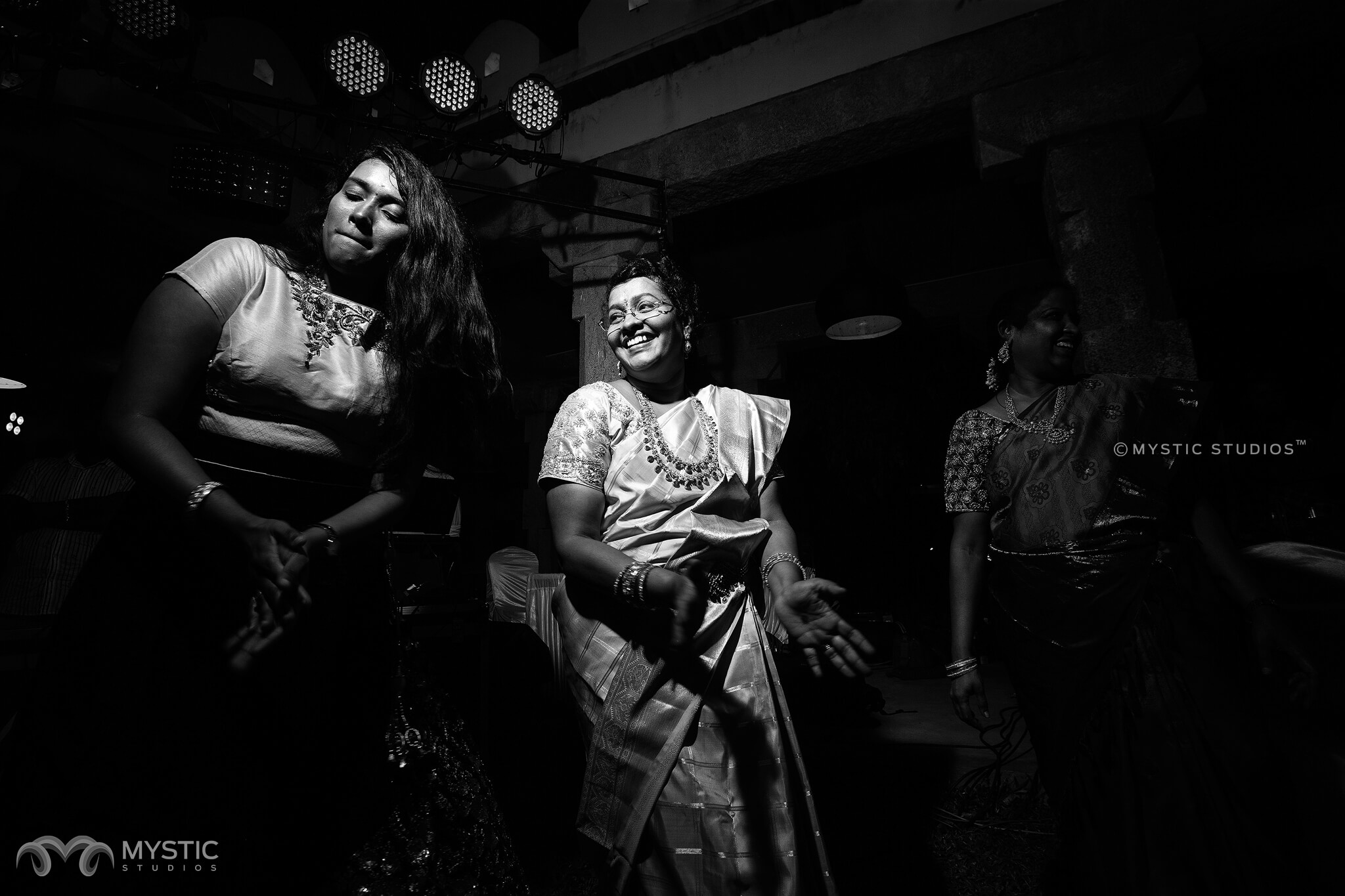Myvillage-resort-anaikatti-coimbatore-engagement-mystic-studios-42