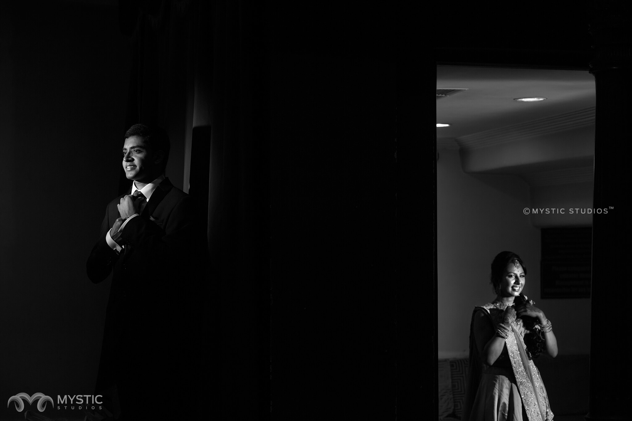 candid-wedding-photographers-bangalore-12