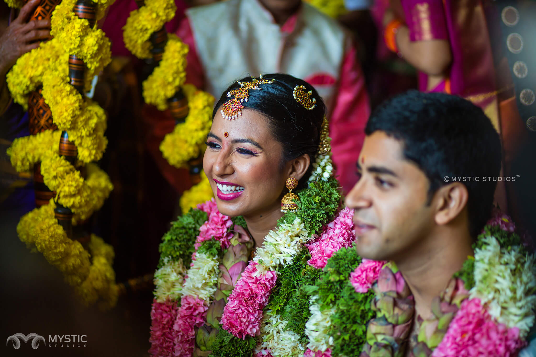 candid-wedding-photographers-bangalore-15