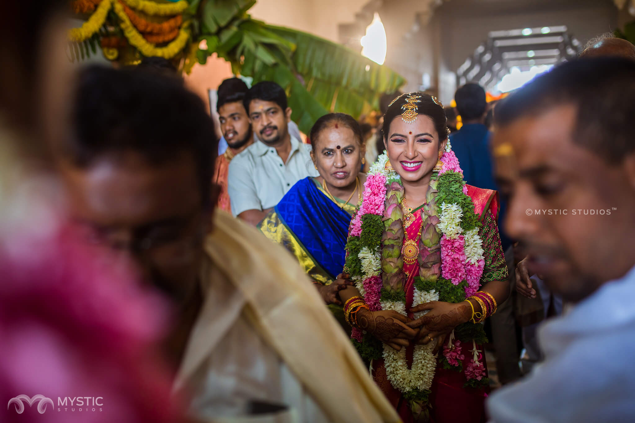 candid-wedding-photographers-bangalore-4