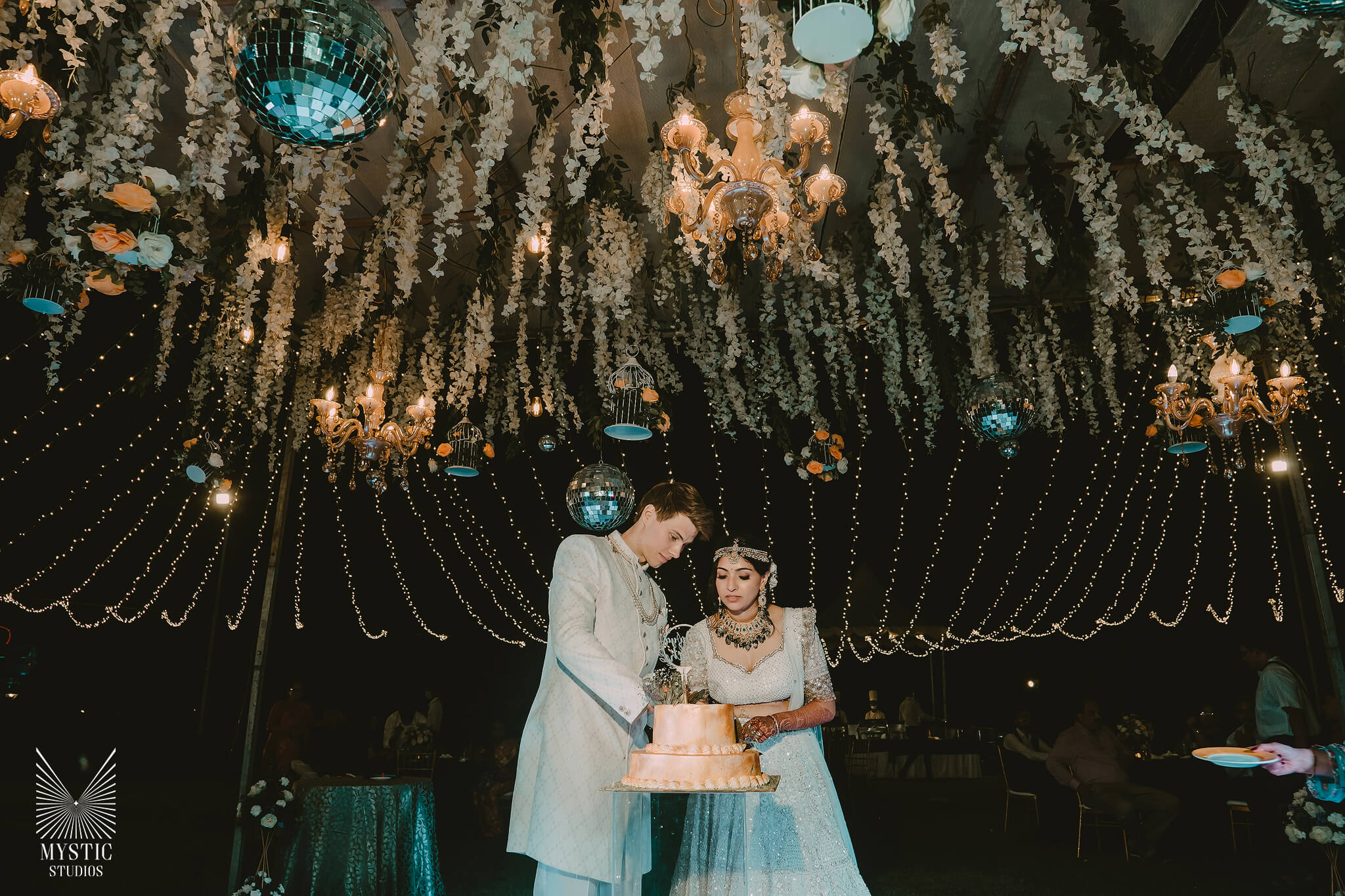 intercultural-wedding-chennai-beach-best-wedding-photographer-30