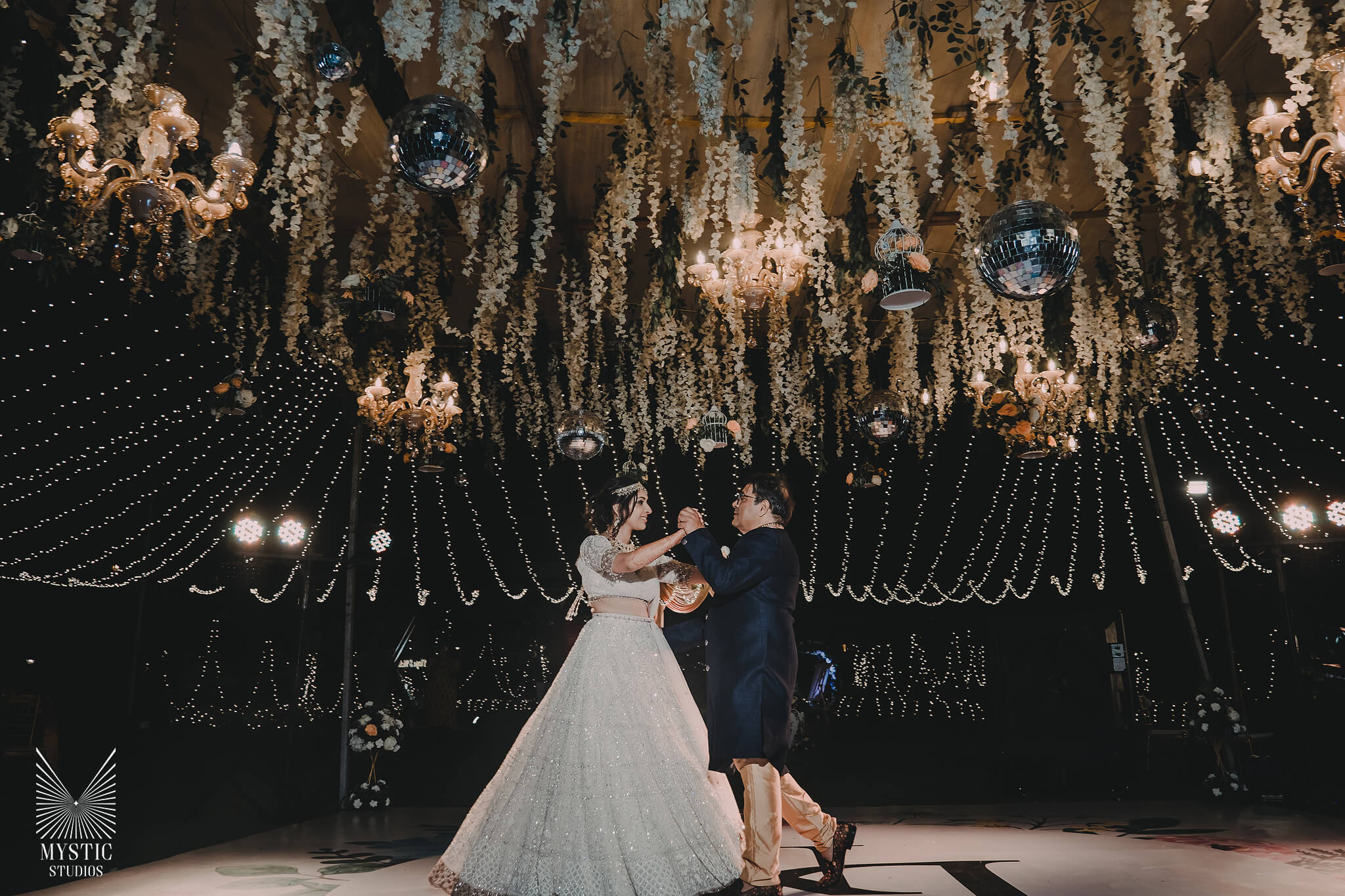 intercultural-wedding-chennai-beach-best-wedding-photographer-39