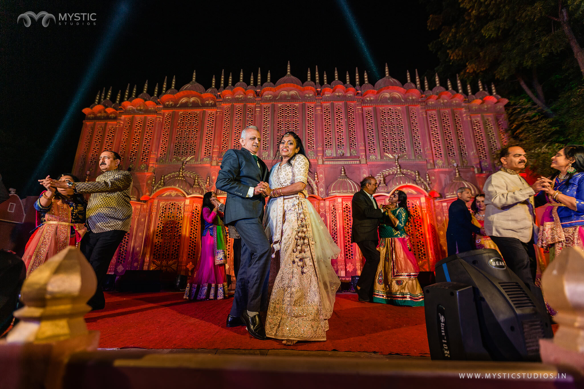 jaipur-choki-dhani-destination-wedding-photography-13