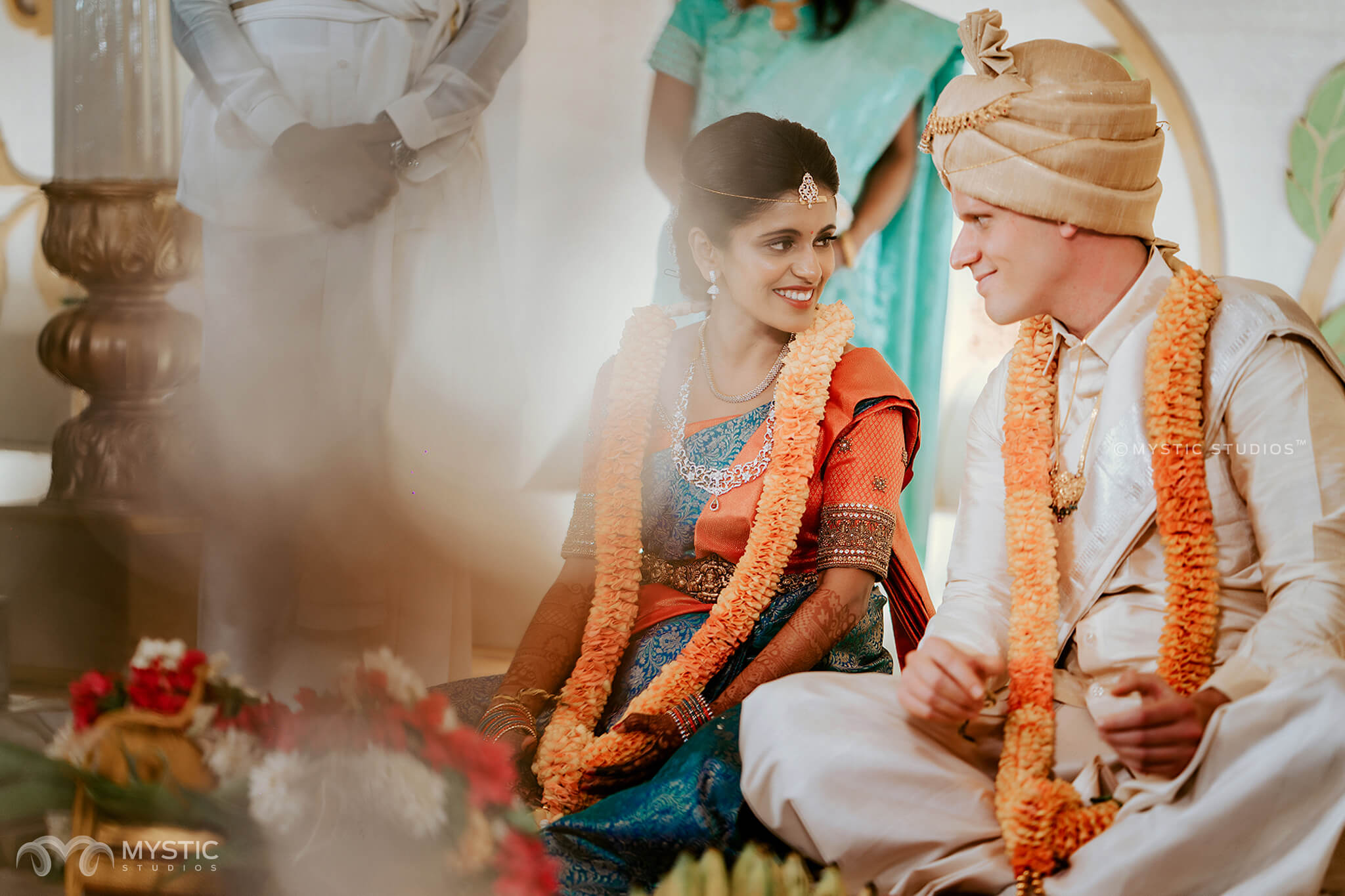 mystic-studios-chandhini-jeff-san-francisco-to-coimbatore-intercultural-love-come-arrrange-marriage-tamil-wedding22