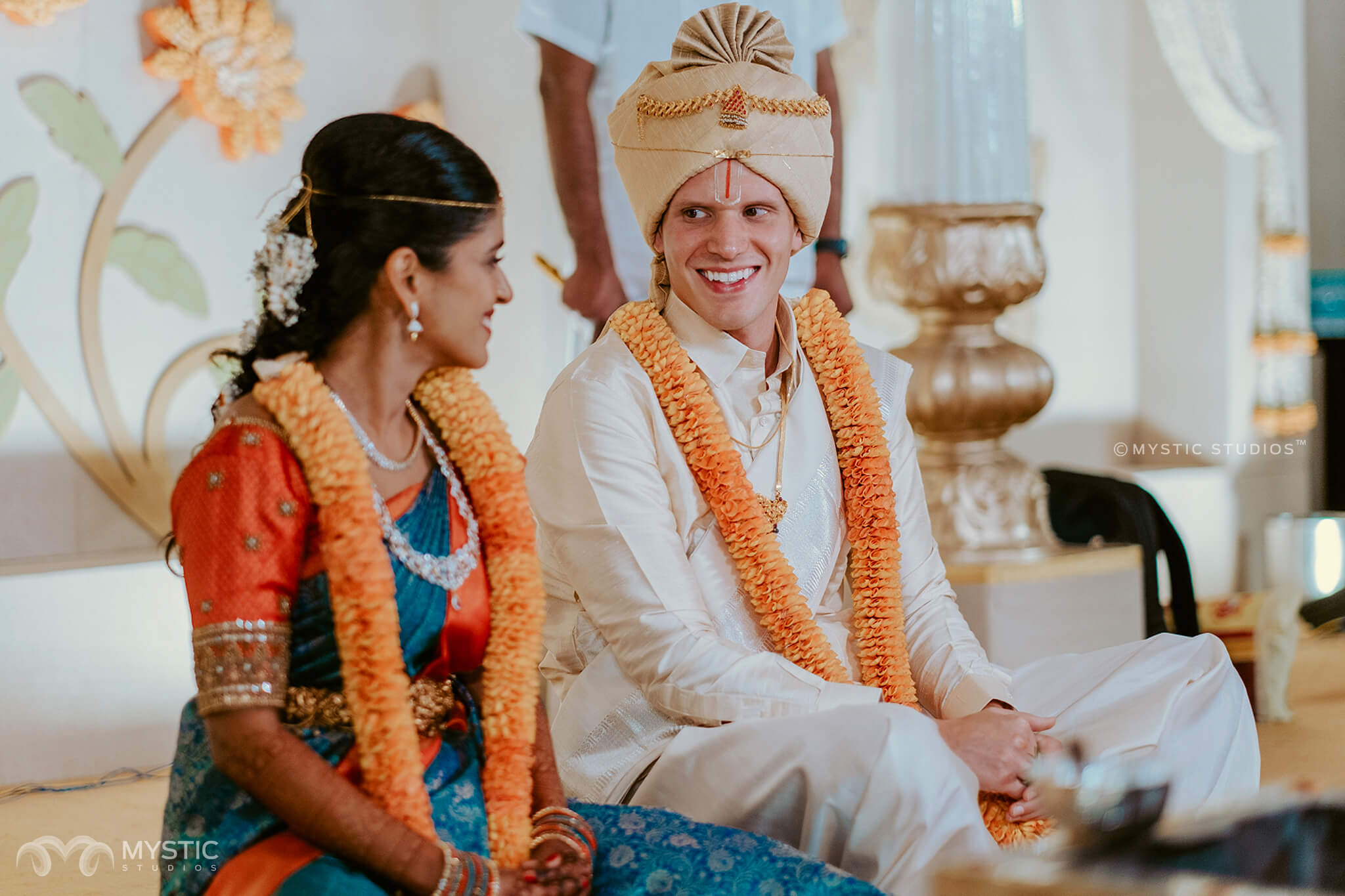 mystic-studios-chandhini-jeff-san-francisco-to-coimbatore-intercultural-love-come-arrrange-marriage-tamil-wedding23