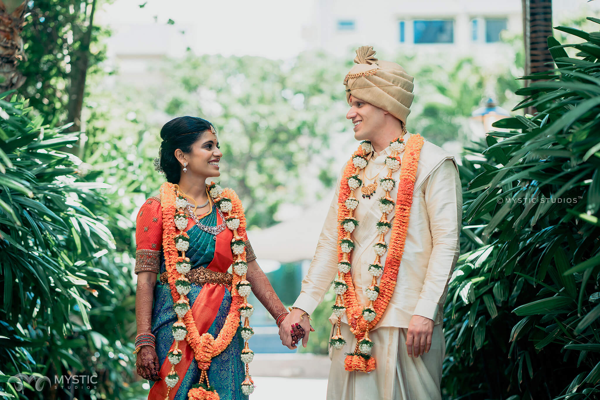mystic-studios-chandhini-jeff-san-francisco-to-coimbatore-intercultural-love-come-arrrange-marriage-tamil-wedding53