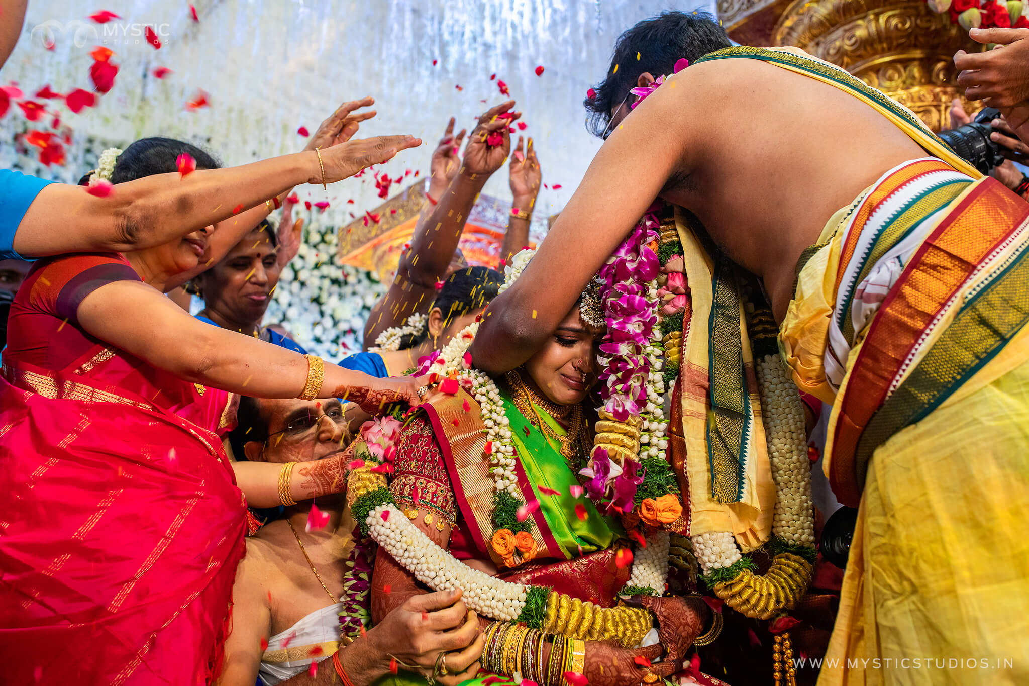 pooja-nilesh-tambrahm-mystic-studios-chennai-wedding-25