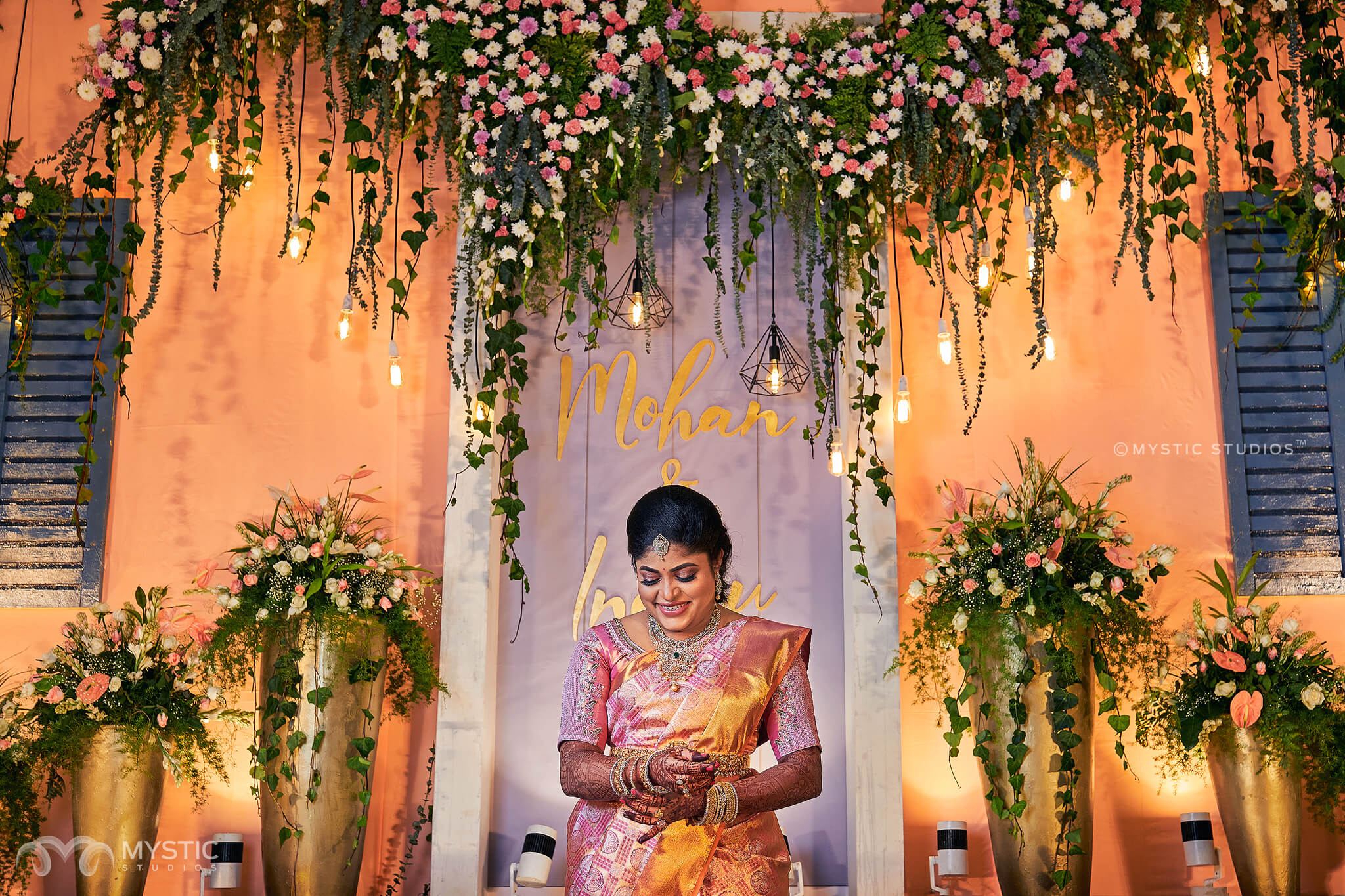 salem-varalakshmi-mahal-kongu-wedding-indhu-mohan-vivahhika-3