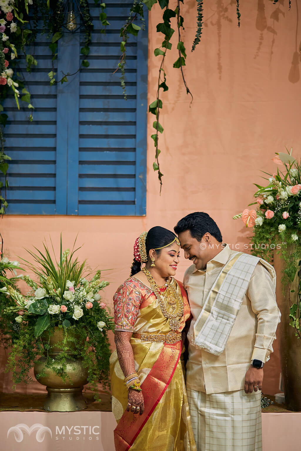 salem-varalakshmi-mahal-kongu-wedding-indhu-mohan-vivahhika-33