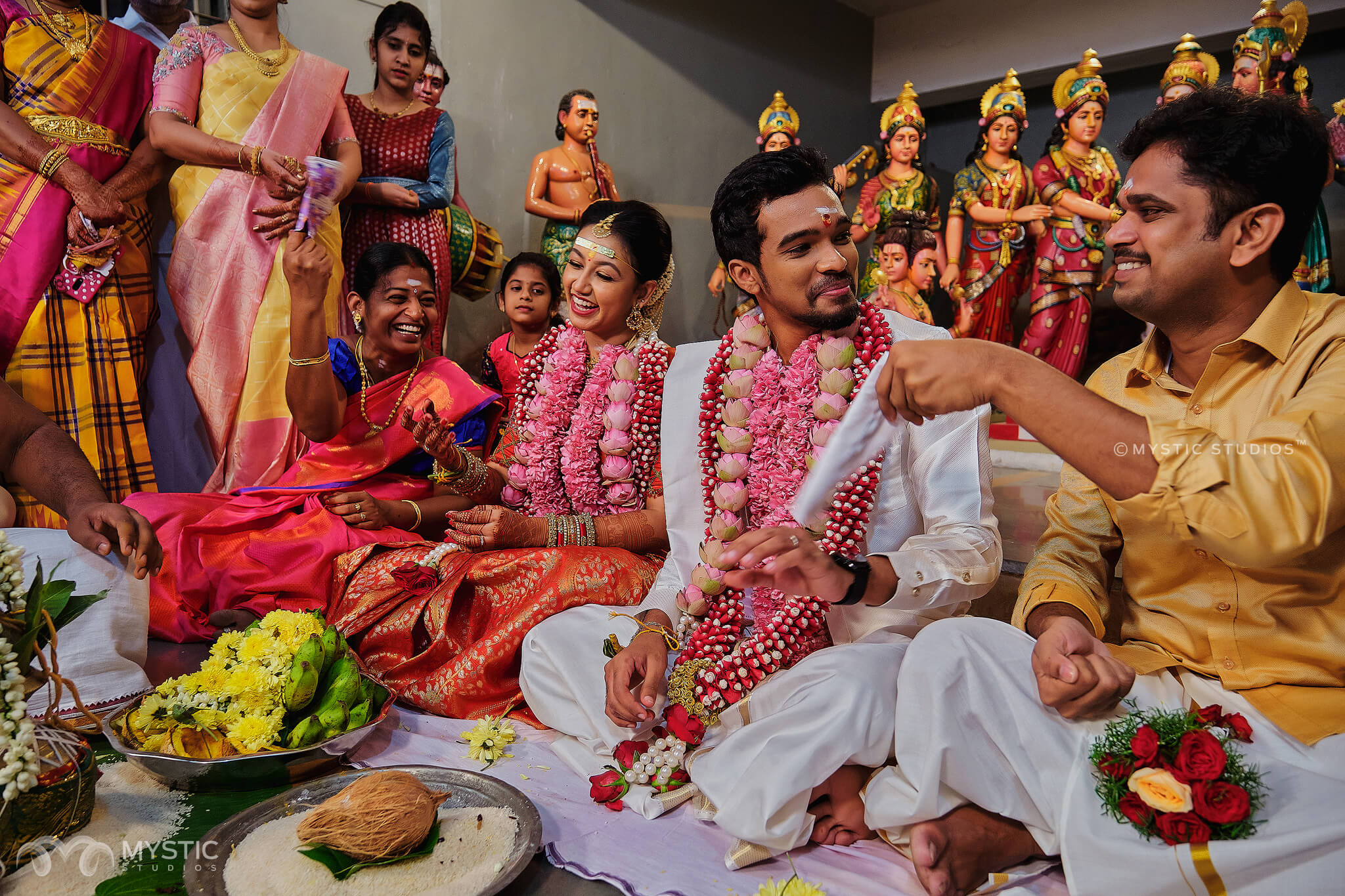 sathish-sushmitha-wedding-erode-dwafarer-temple-wedding-mystic-studios-25