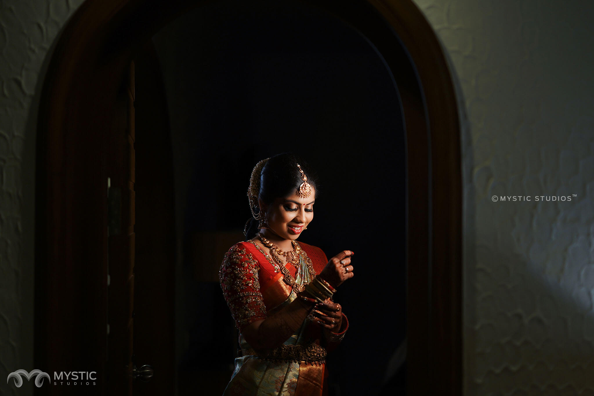 temple-wedding-karur-madhan-nivetha-mystic-studios-36