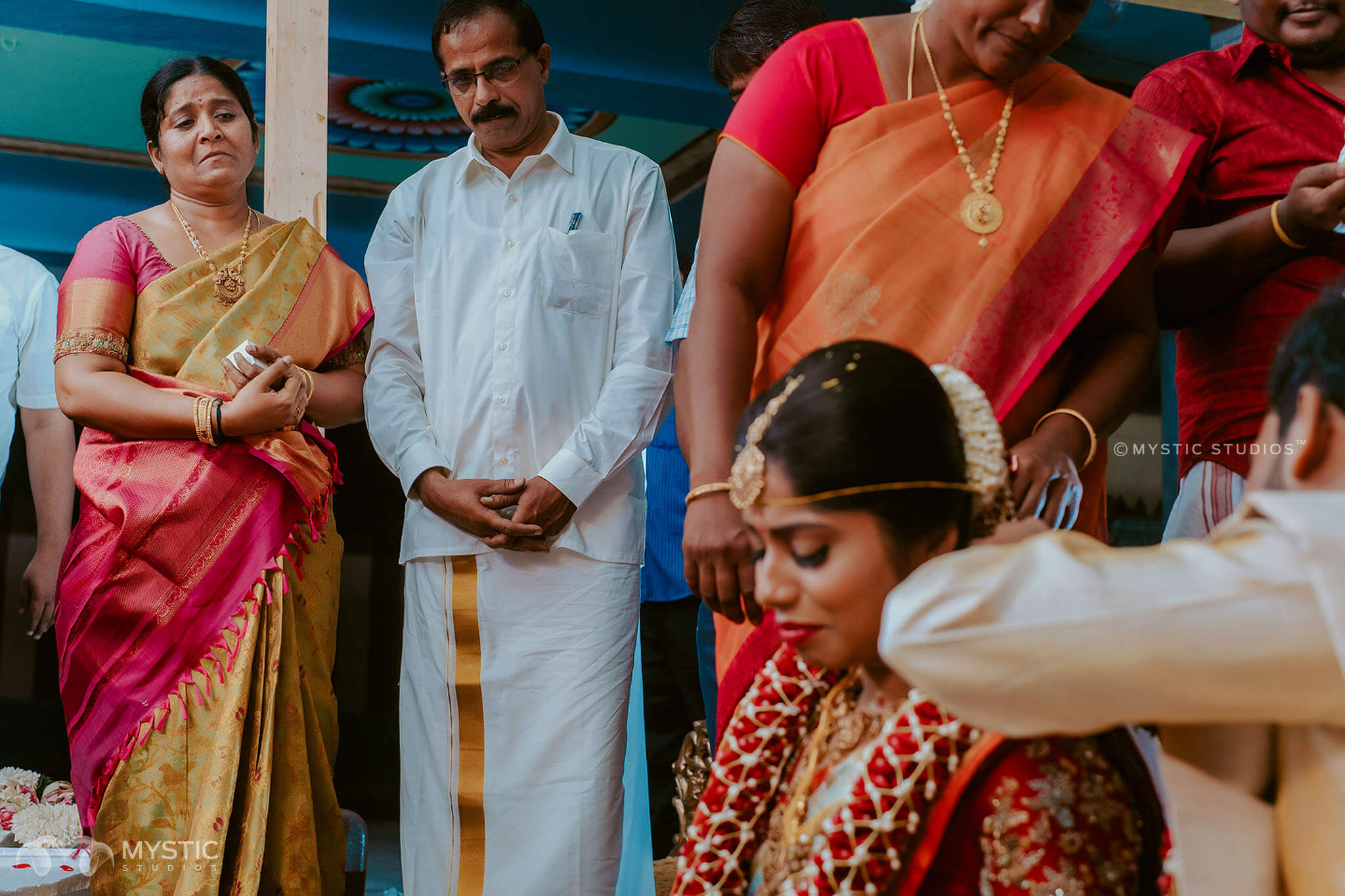 temple-wedding-karur-madhan-nivetha-mystic-studios-43