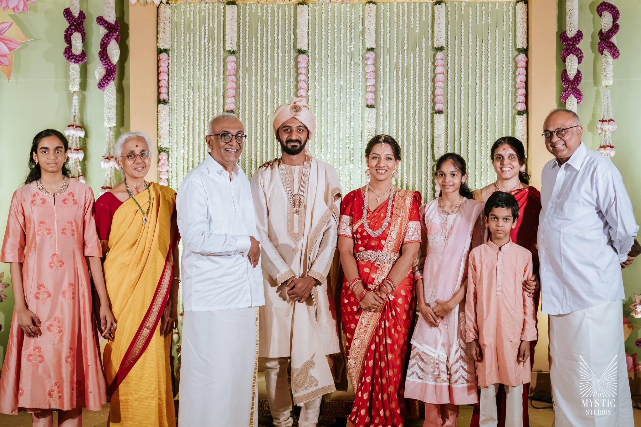 vedhika-shanmugam-pet-friendly-wedding-adani-mysticstudios-bigfatwedding-chennai-itcgrandchola-modern-wedding20