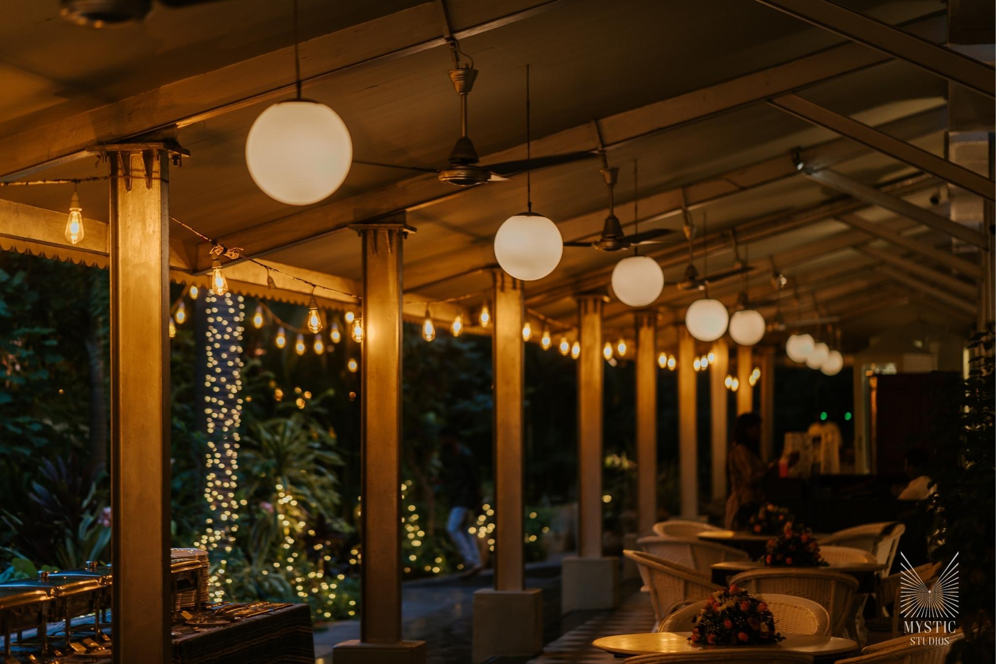 vedhika-shanmugam-pet-friendly-wedding-adani-mysticstudios-bigfatwedding-chennai-itcgrandchola-modern-wedding23