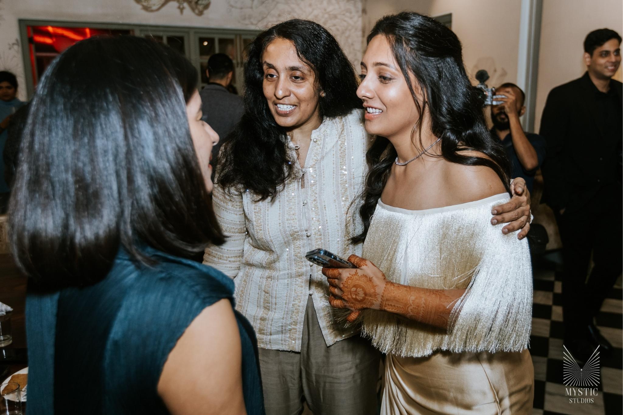 vedhika-shanmugam-pet-friendly-wedding-adani-mysticstudios-bigfatwedding-chennai-itcgrandchola-modern-wedding33