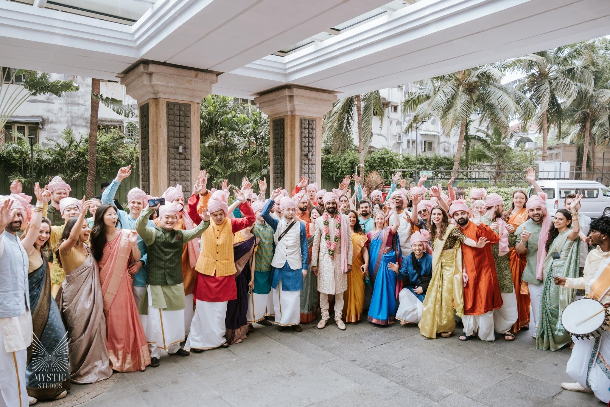 vedhika-shanmugam-pet-friendly-wedding-adani-mysticstudios-bigfatwedding-chennai-itcgrandchola-modern-wedding69