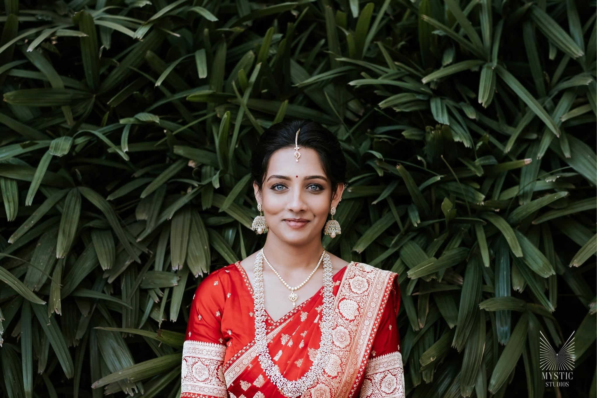 vedhika-shanmugam-pet-friendly-wedding-adani-mysticstudios-bigfatwedding-chennai-itcgrandchola-modern-wedding9
