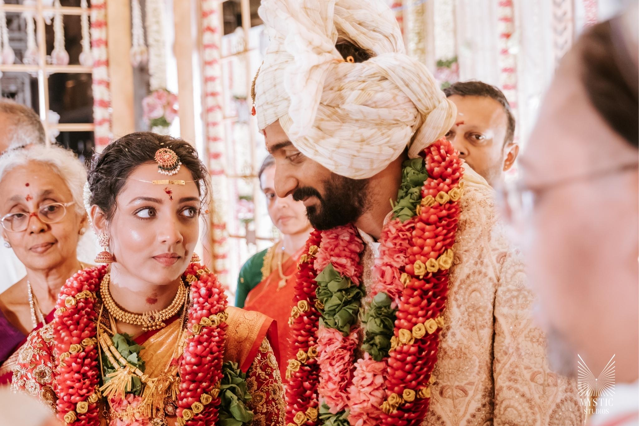 vedhika-shanmugam-pet-friendly-wedding-adani-mysticstudios-bigfatwedding-chennai-itcgrandchola-modern-wedding96