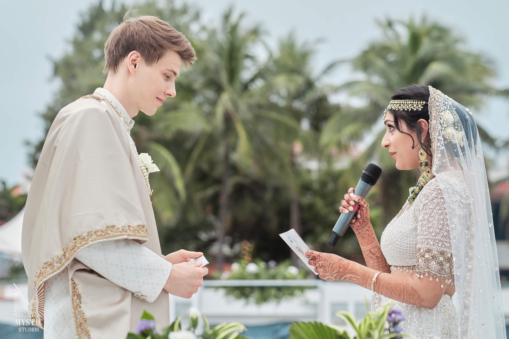 western-wedding-chennai-beach-best-wedding-photographer-16