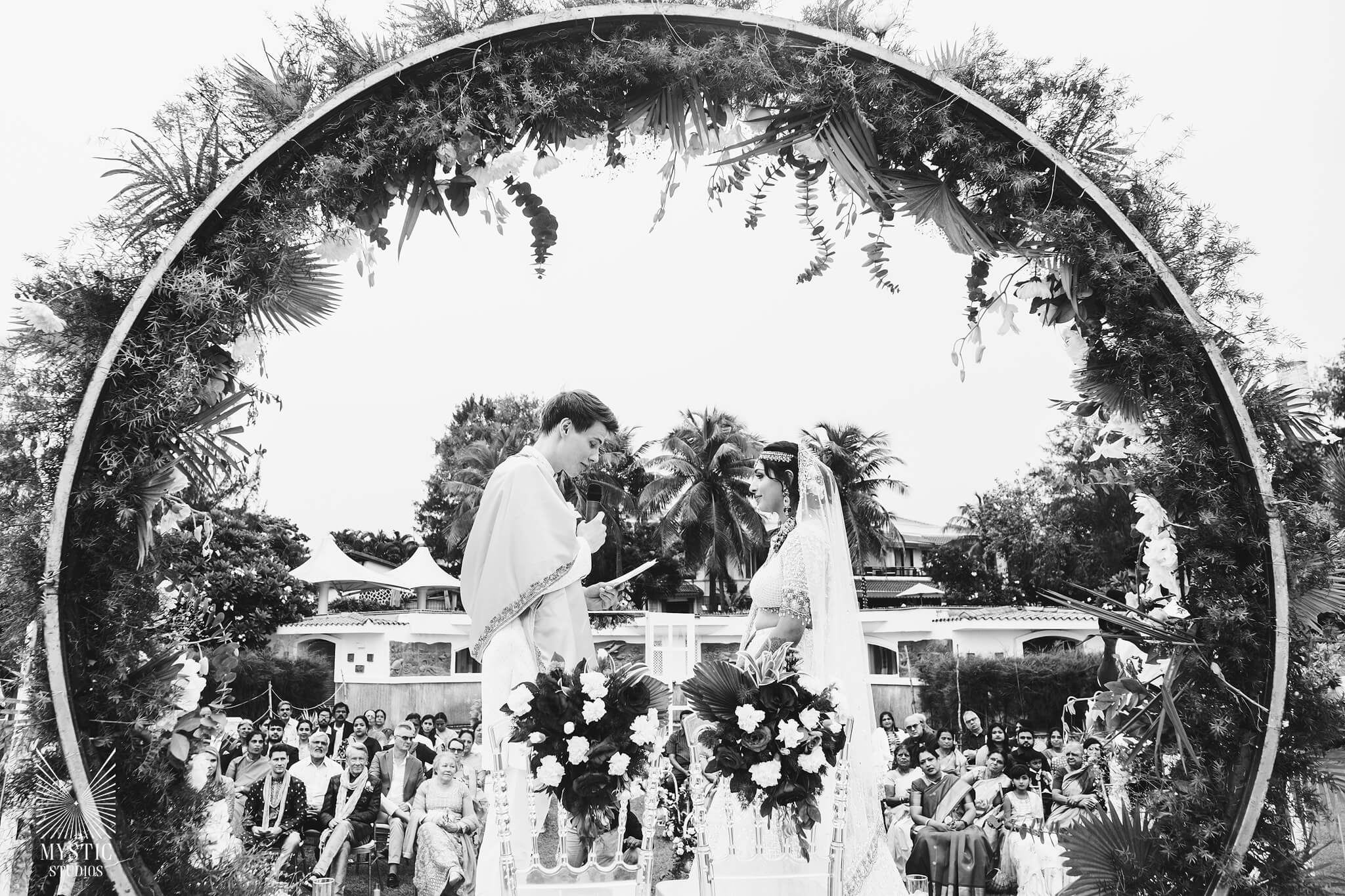 western-wedding-chennai-beach-best-wedding-photographer-21