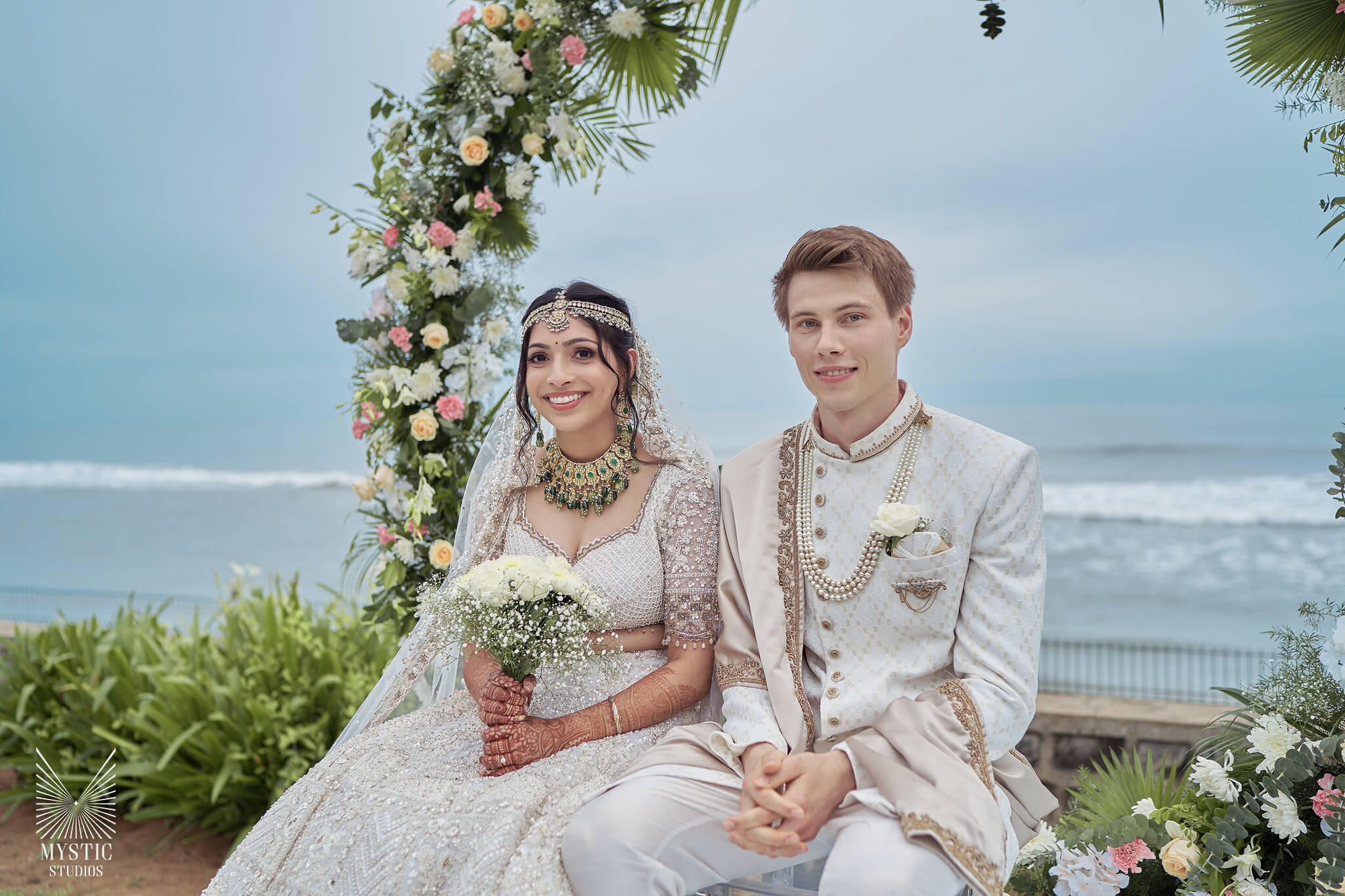 western-wedding-chennai-beach-best-wedding-photographer-9