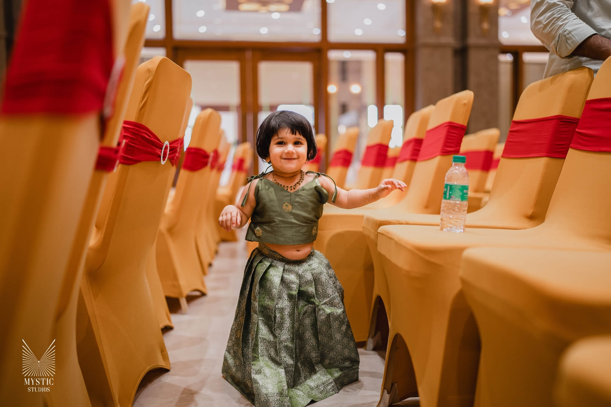 coimbatore-malayali-wedding-photography-globus-centre-cocktail-mehendi-haldi-00053