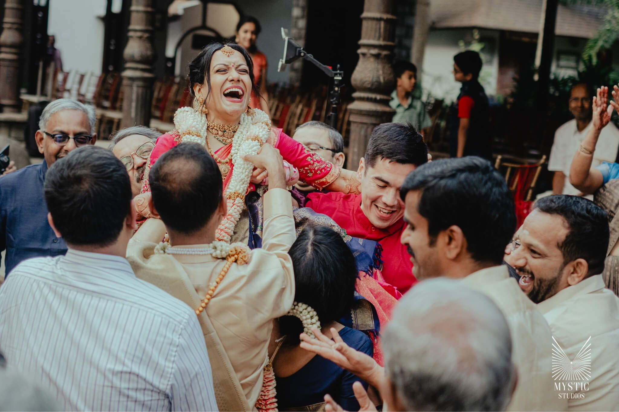 intimate-wedding-photography-destination-tamarind-tree-bangalore-mystic-studios-00012