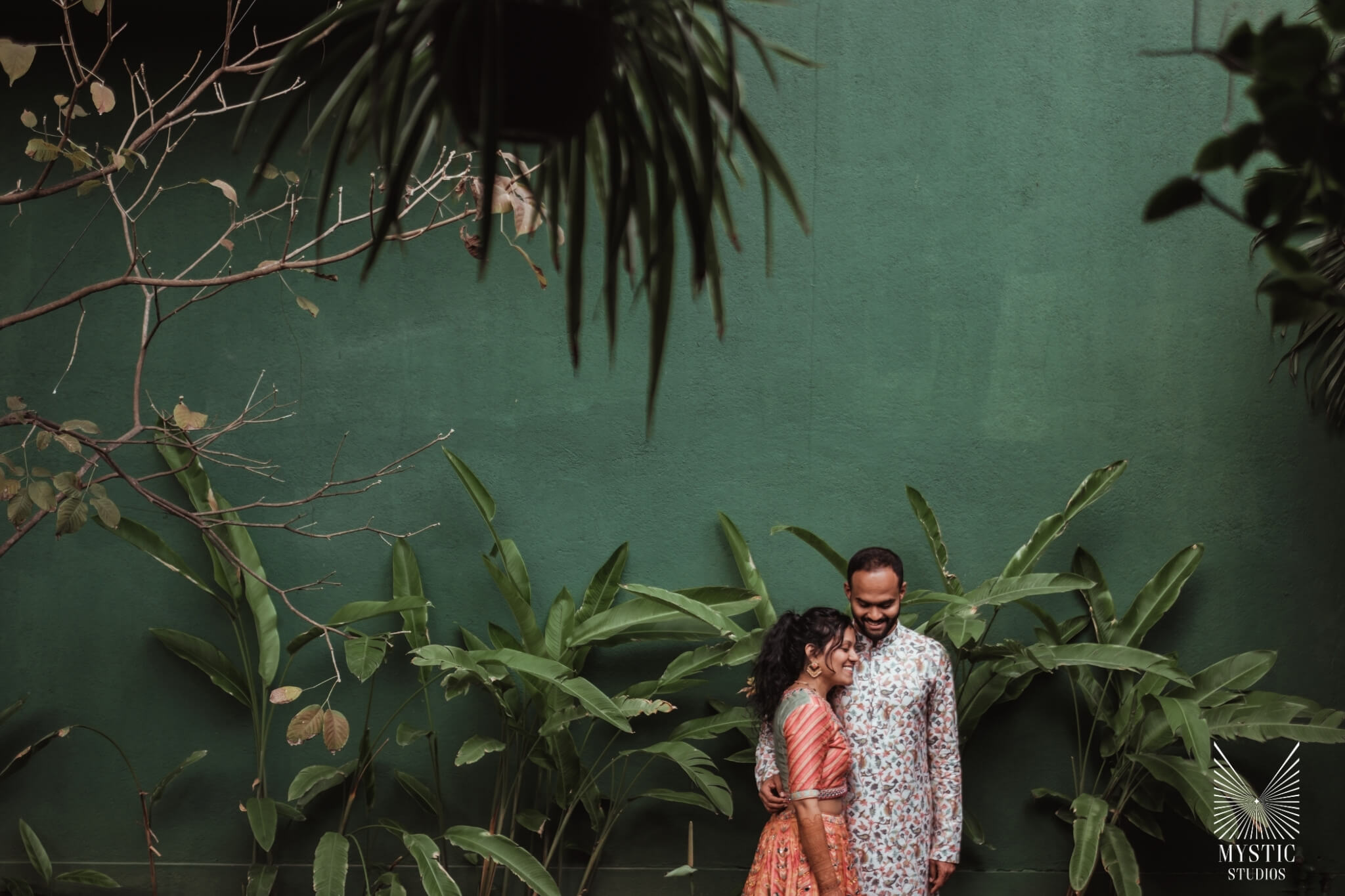 intimate-wedding-photography-destination-tamarind-tree-bangalore-mystic-studios-00044