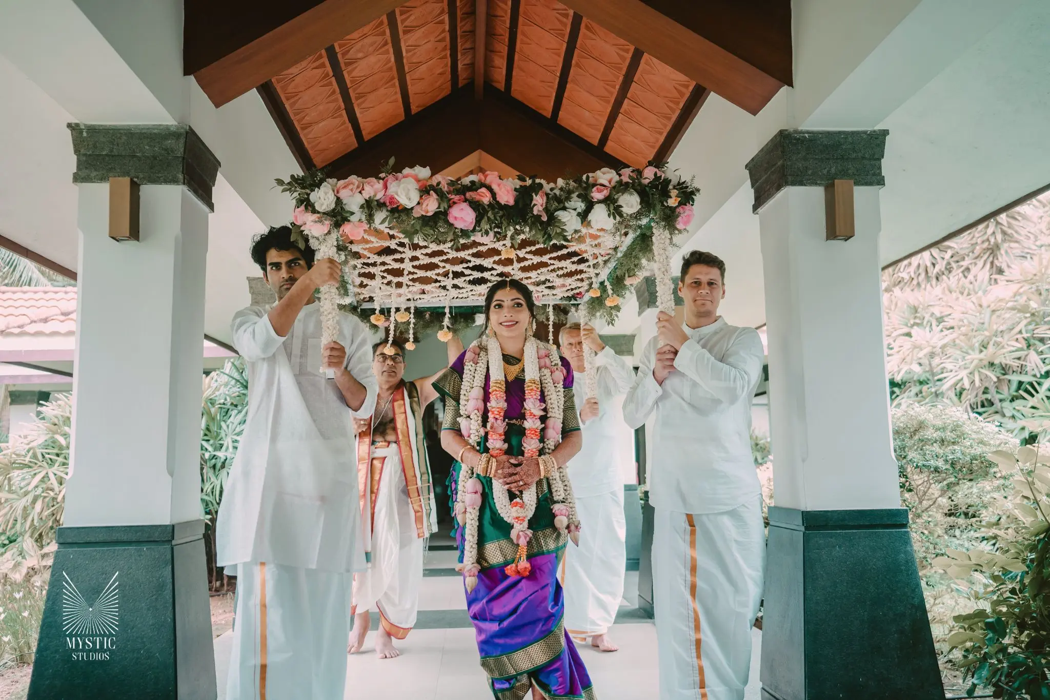 South Indian wedding in Chennai Radisson Blu resort with bespoke details by Mystic Studios