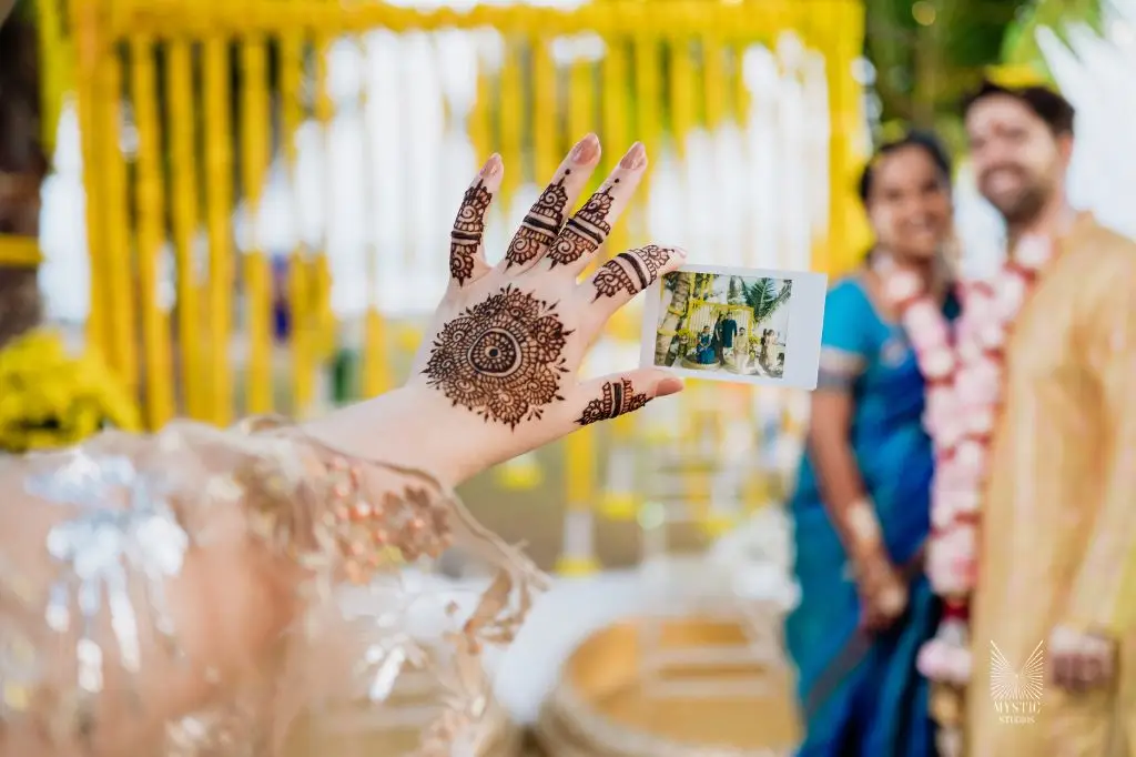intimate beach front mehendi in Intercontinental chennai planned and captured by Mystic Studios Photography